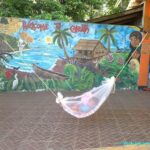 Ville de Cahuita au Costa Rica - arrêt de bus