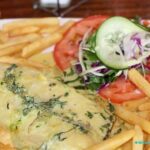 Repas des Caraïbes à Cahuita au Costa Rica - Poisson et Coco