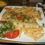 Repas des Caraïbes à Cahuita au Costa Rica - Poisson et Coco