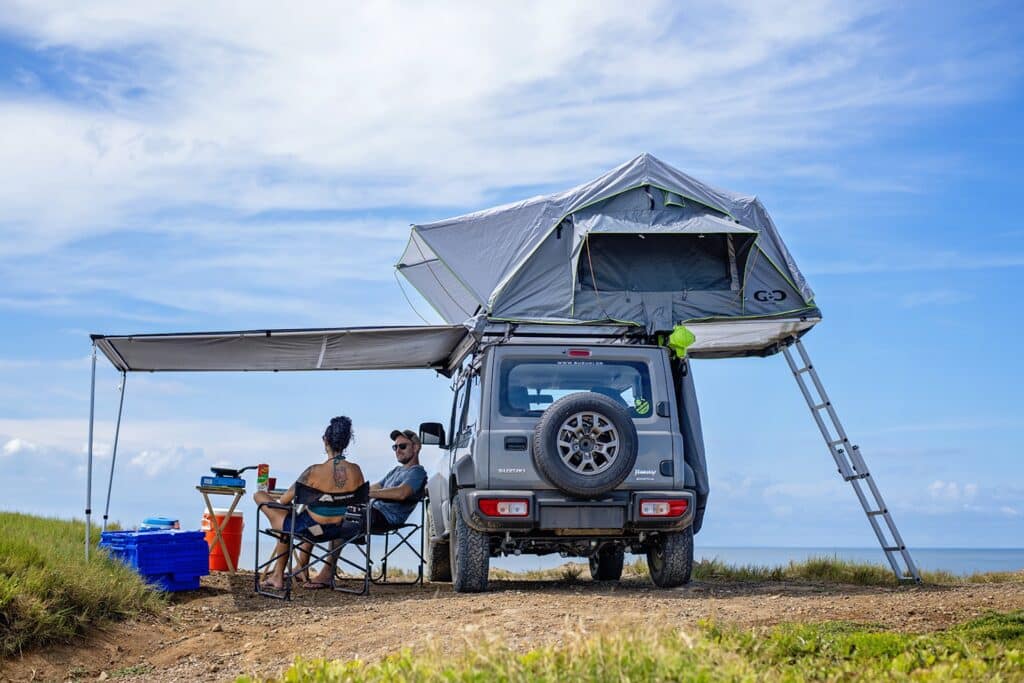 Découvrez le Costa Rica autrement avec un van aménagé 4x4 confortable, pratique et tout équipé. Profitez d’un service local francophone, d’un accueil près de l’aéroport et de tout ce qu’il faut pour vivre un road trip inoubliable.