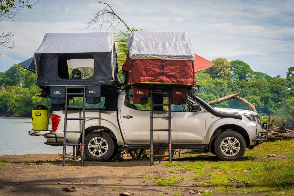 Moins encombrant qu’un camping-car, notre campervan 4x4 aménagé est idéal pour parcourir le Costa Rica en toute liberté. Assistance en français, WiFi illimité, cuisine, literie et équipements complets : tout est prêt, il ne reste plus qu’à rouler !