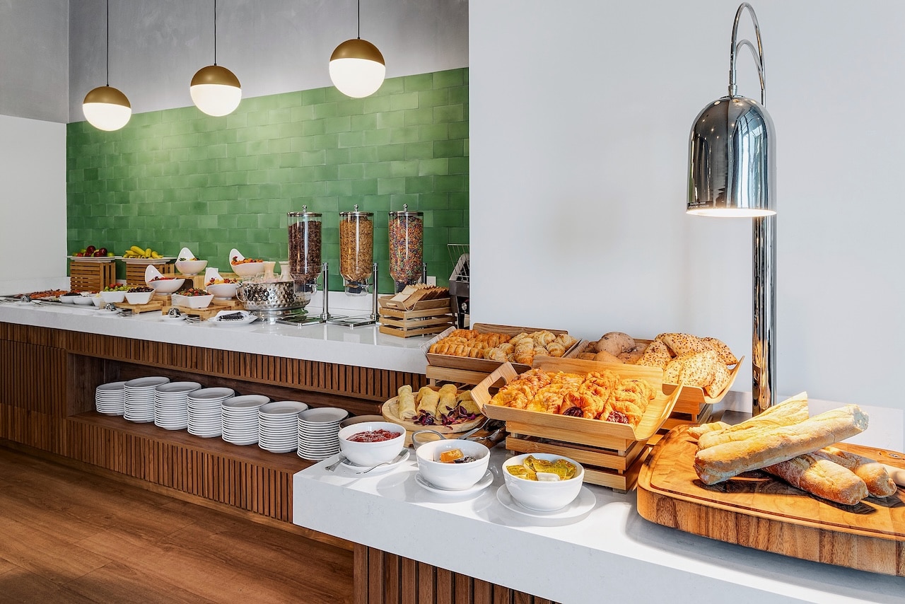 Viennoiseries et pains du petit-déjeuner au Hilton Garden Inn San Jose Airport City Mall, Costa Rica