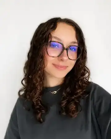 Portrait de Julie Bertrand, de l'équipe Vert Costa Rica