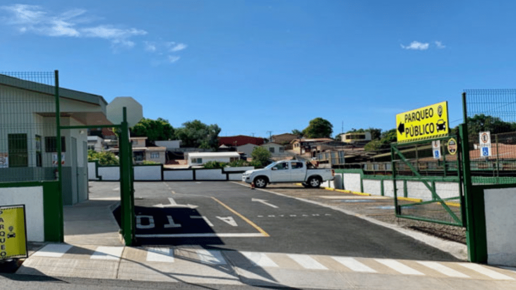Conduire au Costa Rica : votre guide ultime pour rouler en toute sécurité